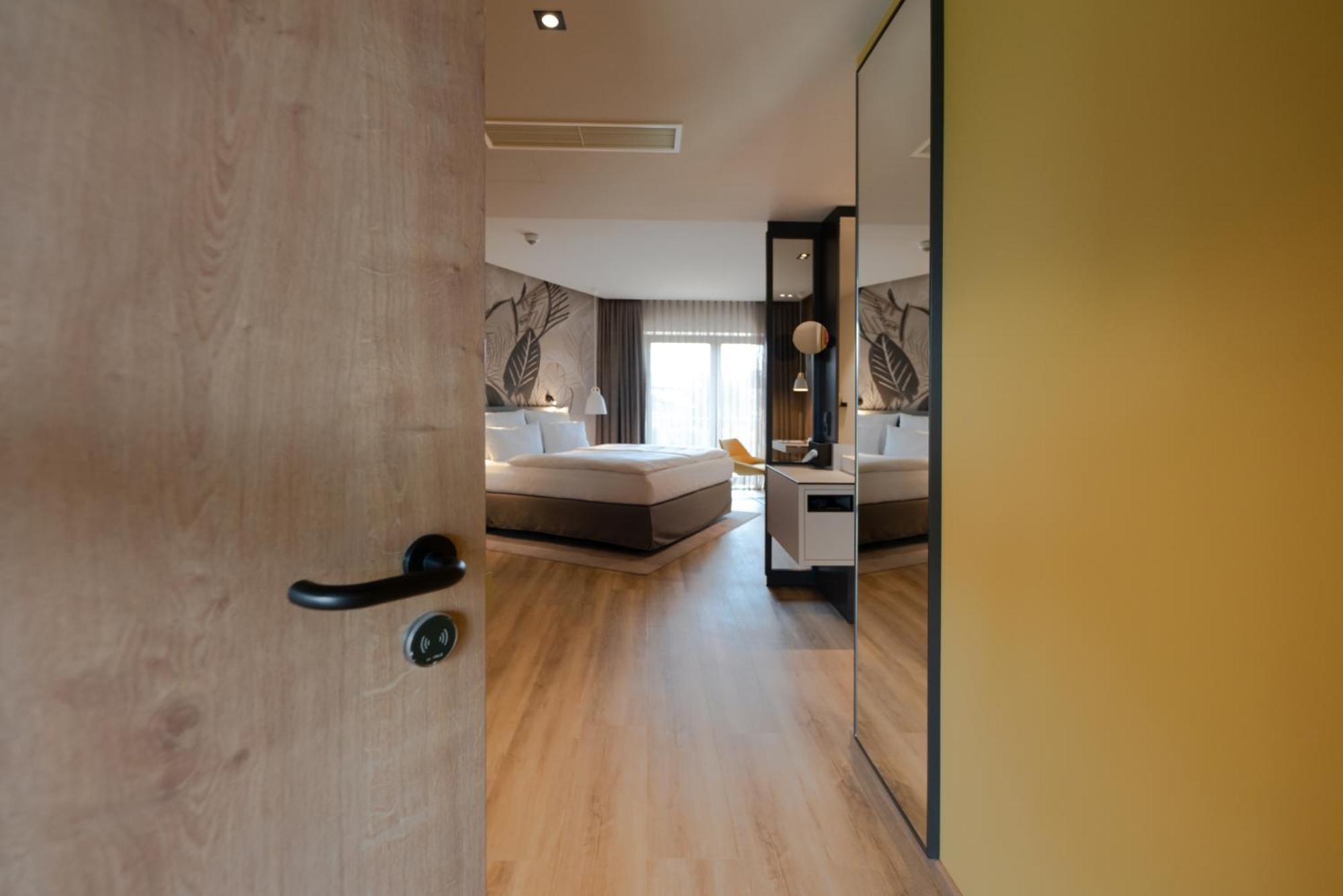 Thoeles Hotel Bücken Екстериор снимка