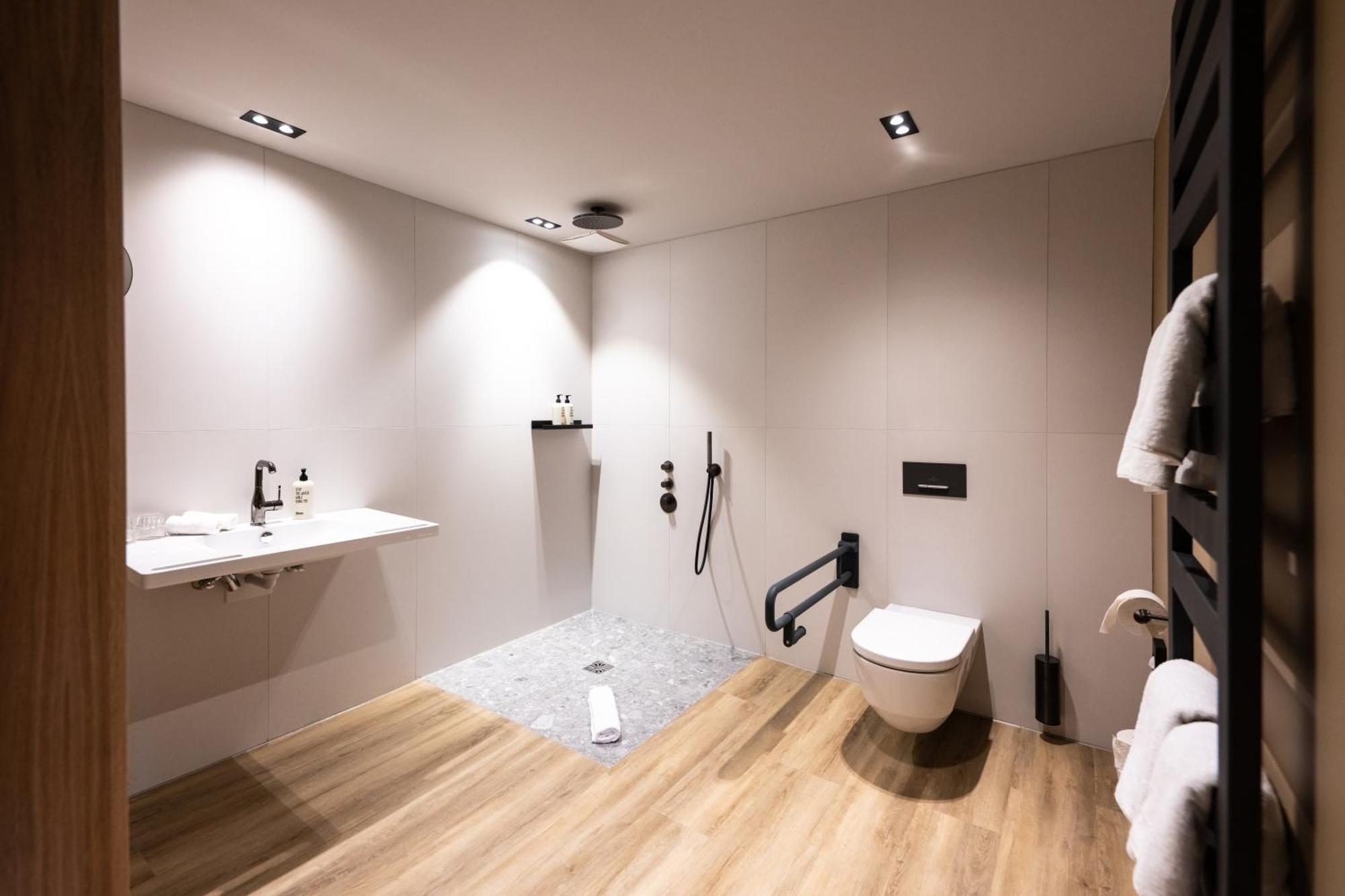 Thoeles Hotel Bücken Екстериор снимка